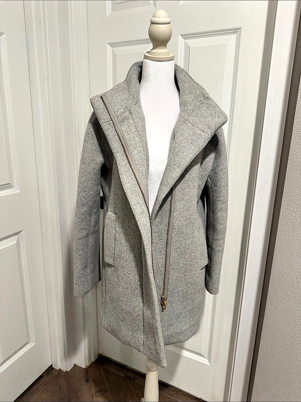 J.Crew Coat Gray 10 Petite